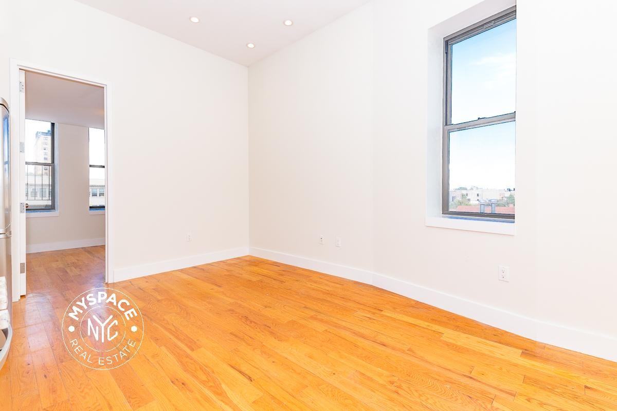 490 Kosciuszko St #4L - Photo 3 of 10