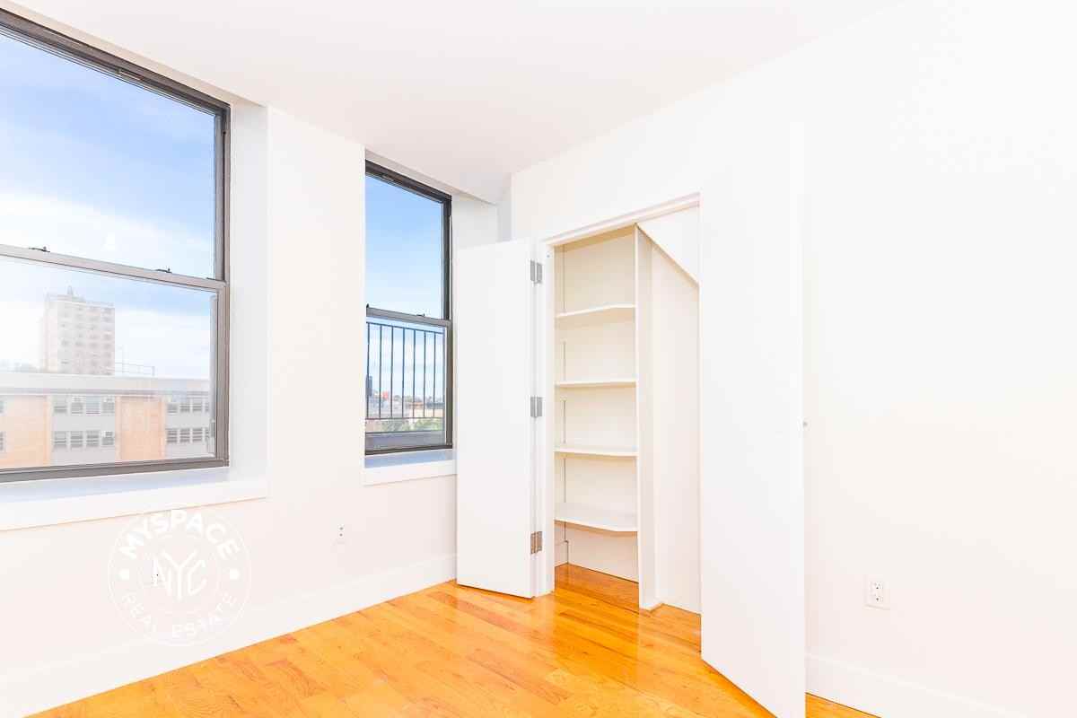 490 Kosciuszko St #4L - Photo 5 of 10