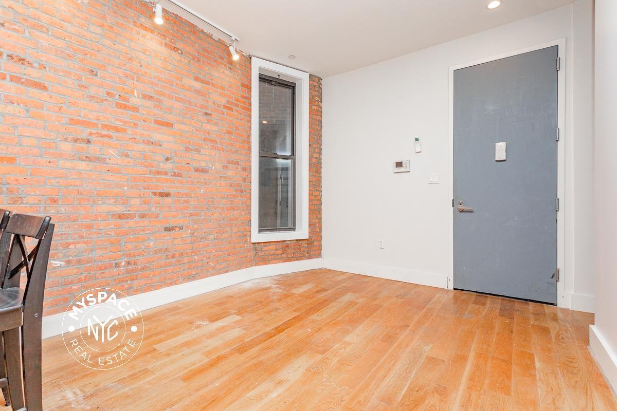 410 Gates Ave #4F - Photo 5 of 11