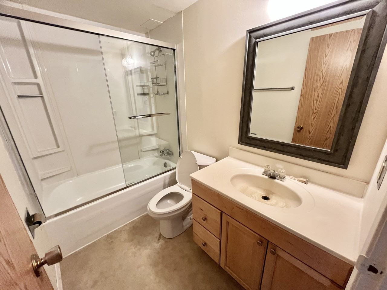 10824 112 St Nw - Photo 5 of 26