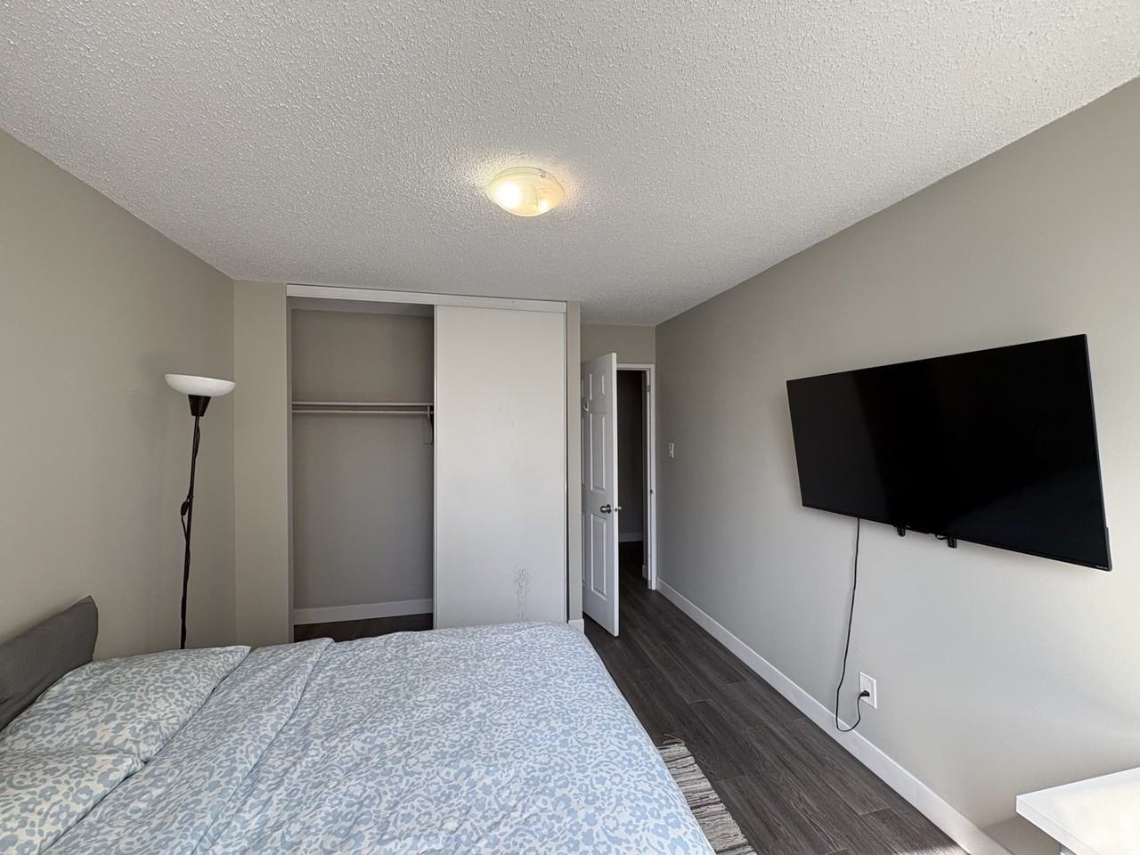 Vista Tower Co-Living - Photo 3 of 5