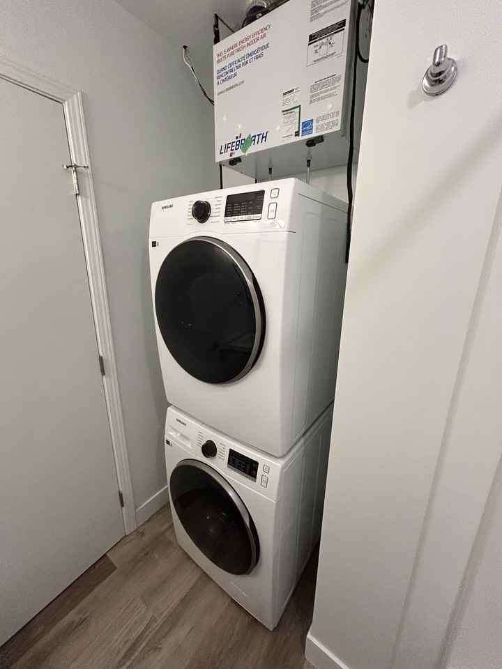 SF227 | 1 Month Free – 1 Bedroom Garden Suite – North Edmonton - Photo 3 of 7