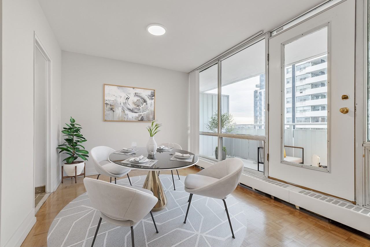 55 Brownlow Avenue - Photo 3 of 11