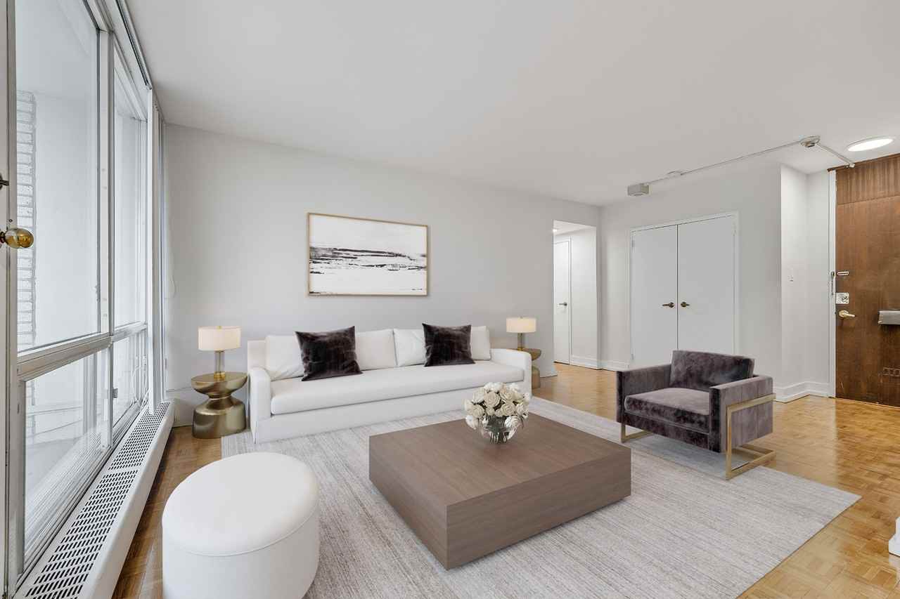 55 Brownlow Avenue - Photo 7 of 11