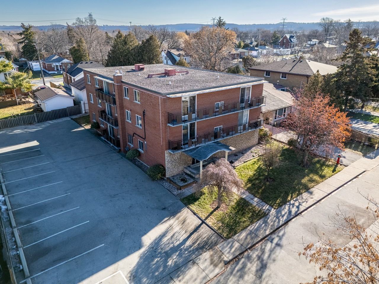Rosedale Residences - Photo 2 of 2