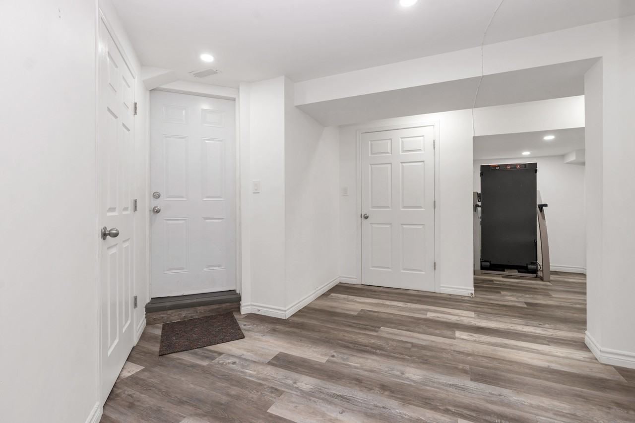 132 Castlehill Rd - Photo 5 of 21
