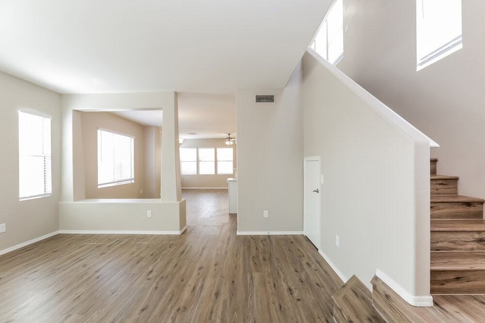 3929 W Irwin Ave - Photo 5 of 17