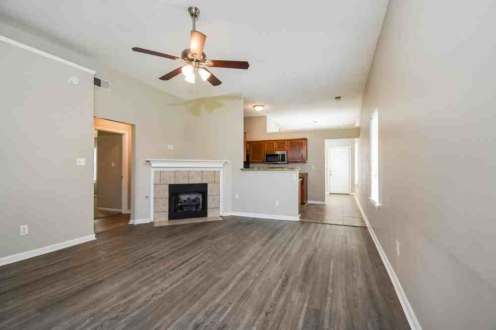 7340 Durango Dr - Photo 5 of 16