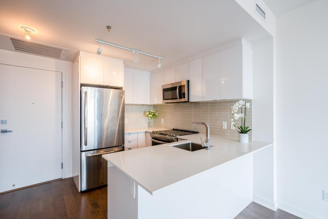 1190 Rue Mackay #1405 - Photo 2 of 23