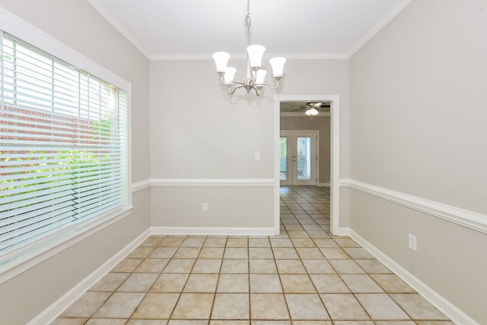 4508 Westminister Cir - Photo 7 of 17