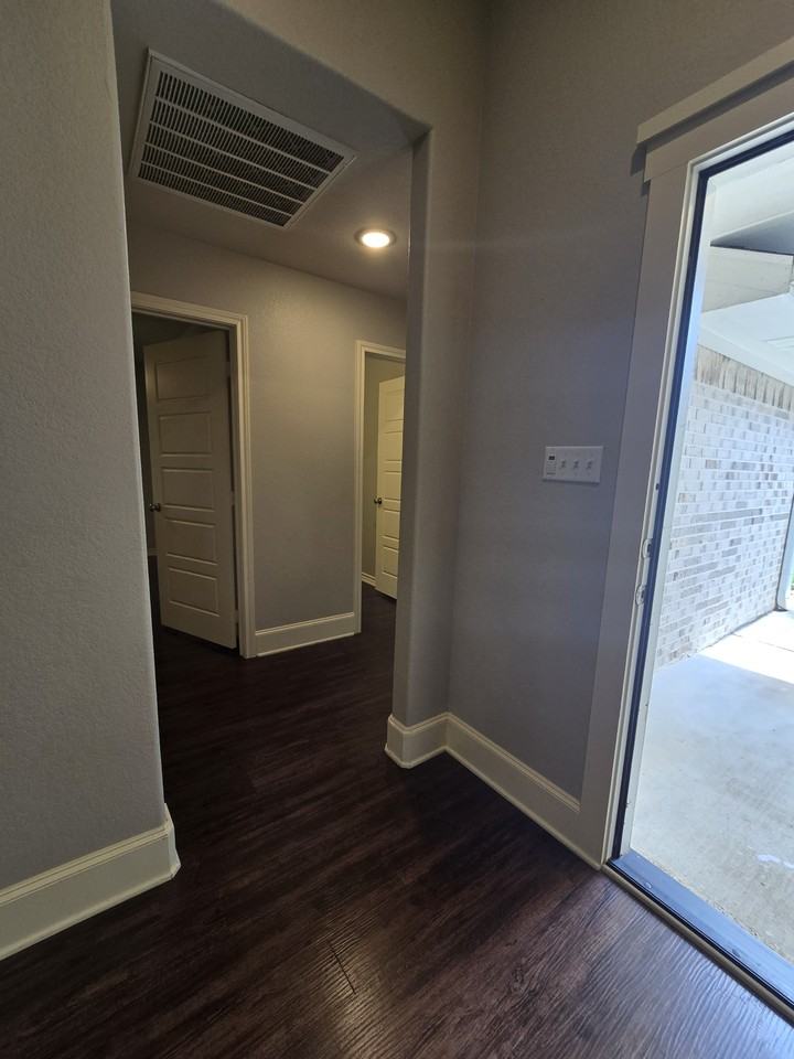 19866 Meadow West Ln #1 - Photo 5 of 32