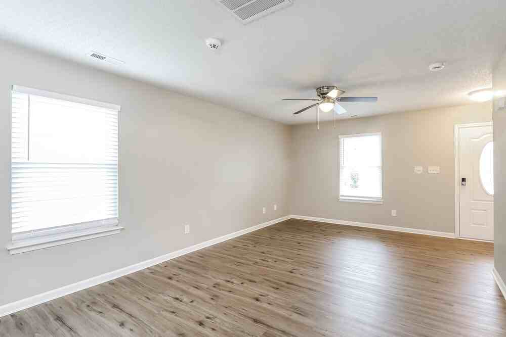 1136 Ballina Way - Photo 5 of 17