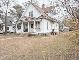featured image of 515 Balcom St