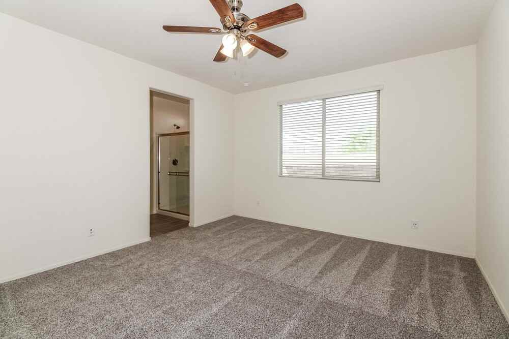 13146 N Grayson Dr - Photo 7 of 16