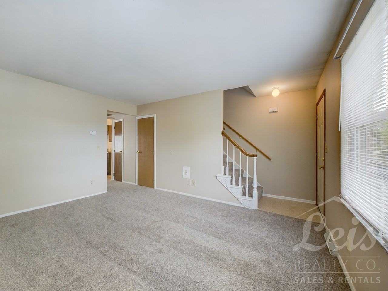 1365 Chippewa Dr #7 - Photo 2 of 16