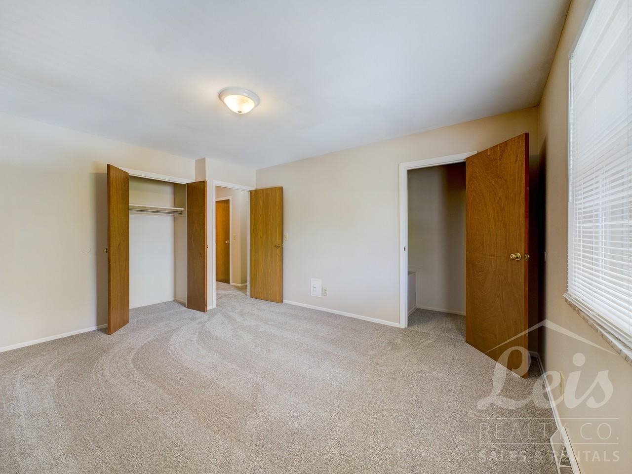 1365 Chippewa Dr #7 - Photo 6 of 16