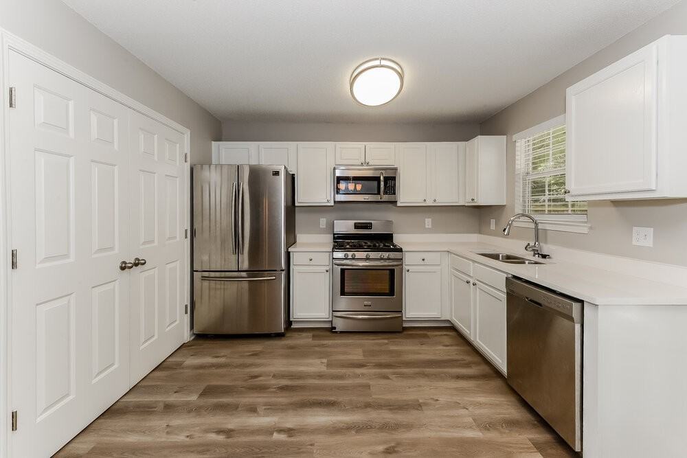 2860 Highland Hill Pkwy - Photo 7 of 16