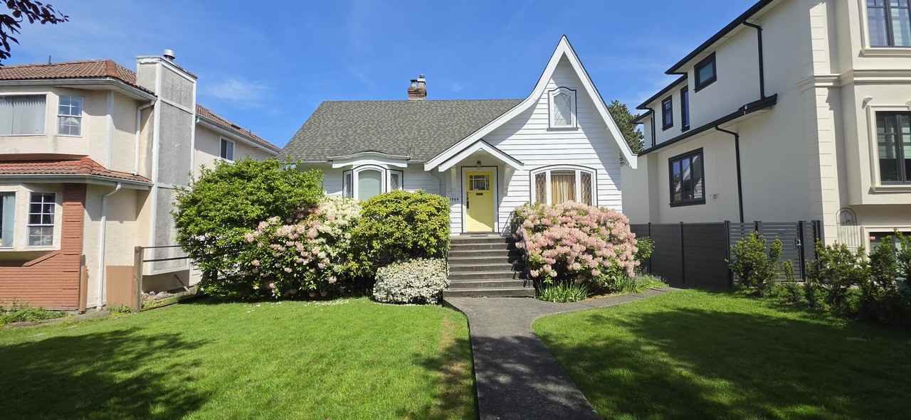 1969 West 43rd Avenue - Photo 5 of 21