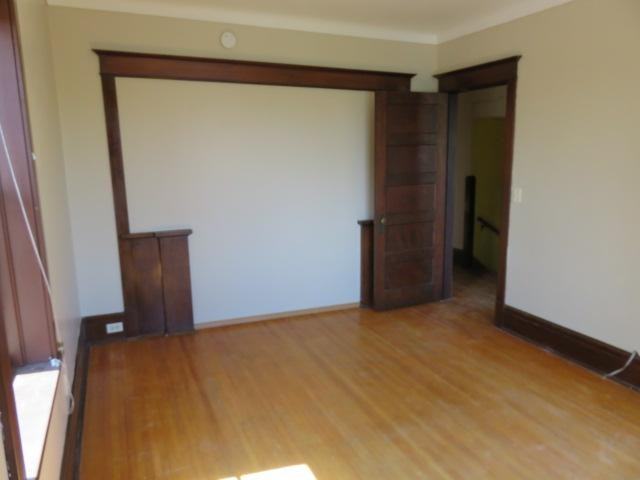 901 E 7th St - Photo 3 of 16