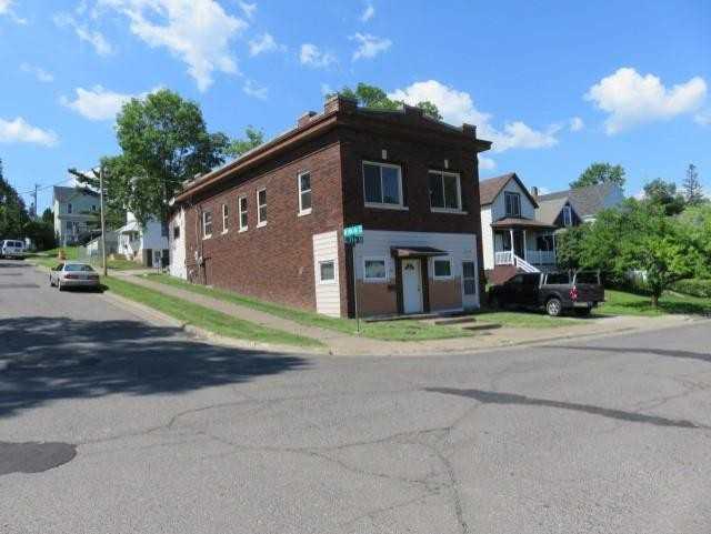 901 E 7th St - Photo 6 of 16