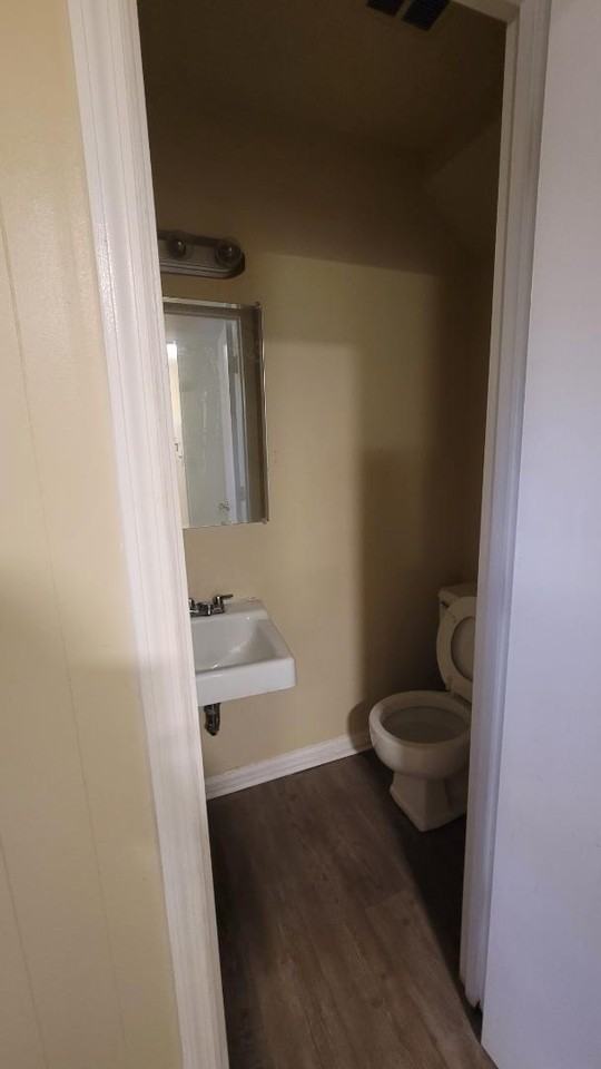 1505 W Highland Ave - Photo 6 of 10