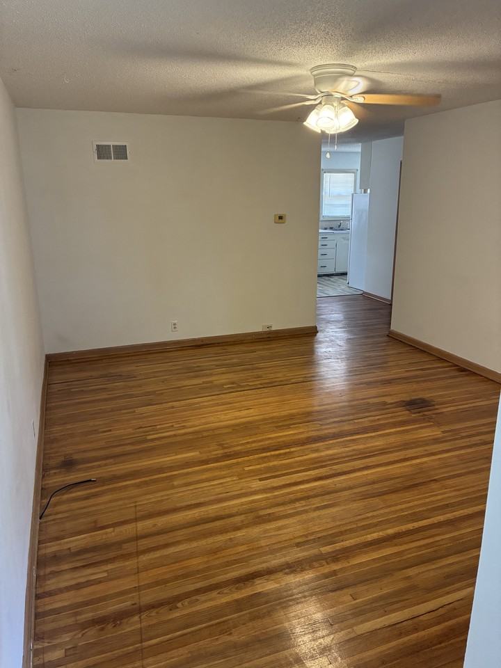 111 Norman Rd #B - Photo 2 of 8
