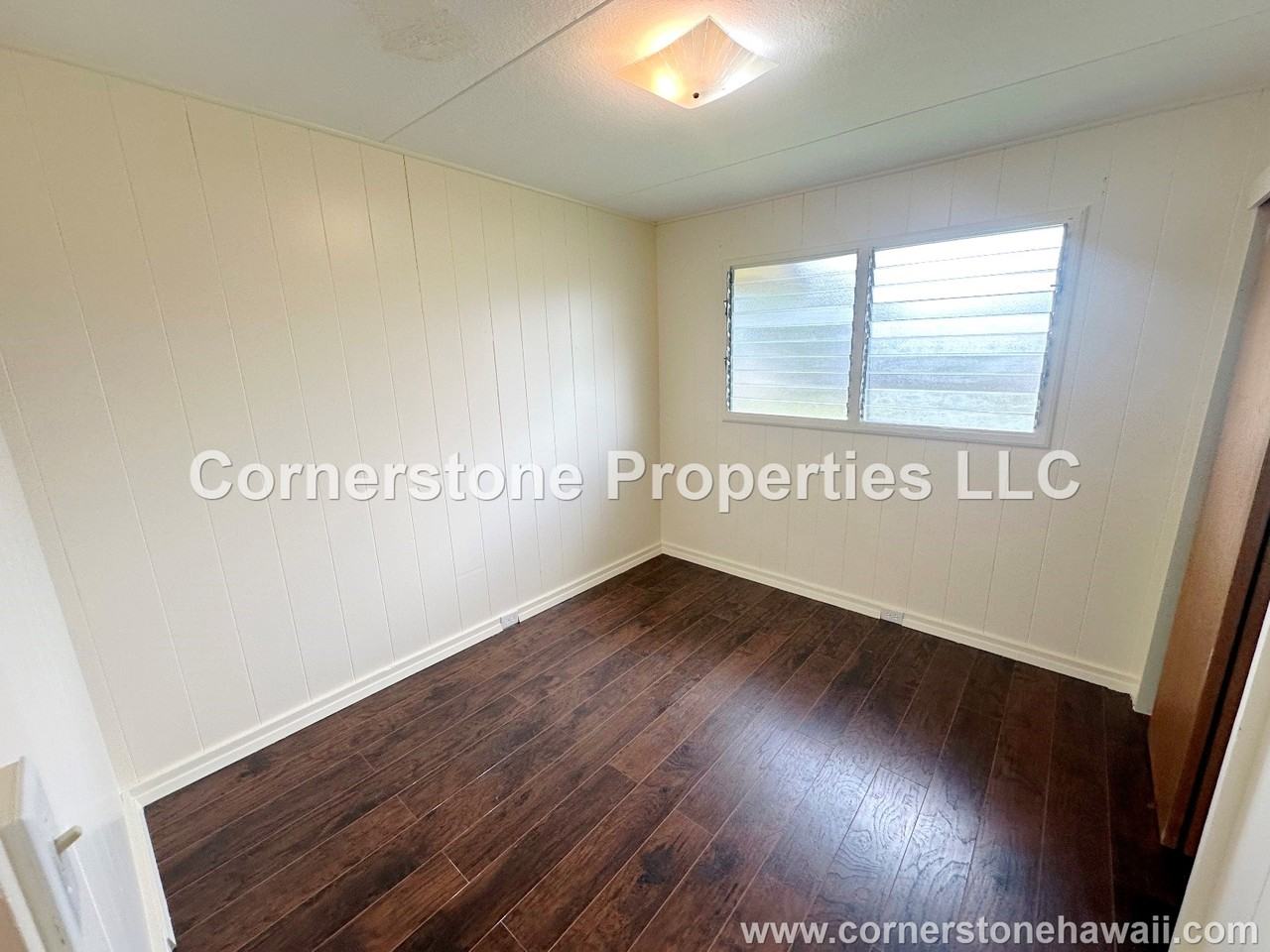 528 Oneawa St #1 - Photo 7 of 21