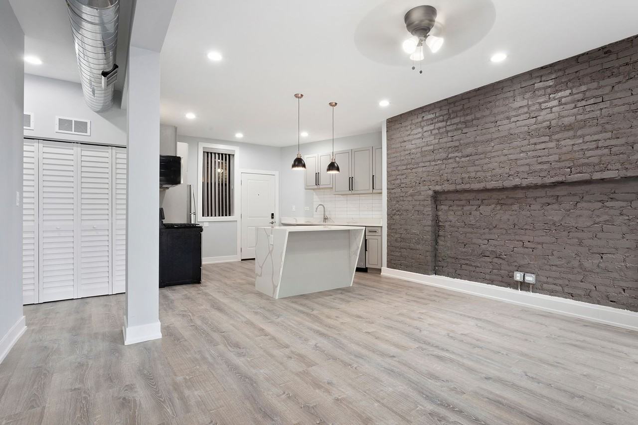 7642-48 N Eastlake Terrace - Photo 5 of 17