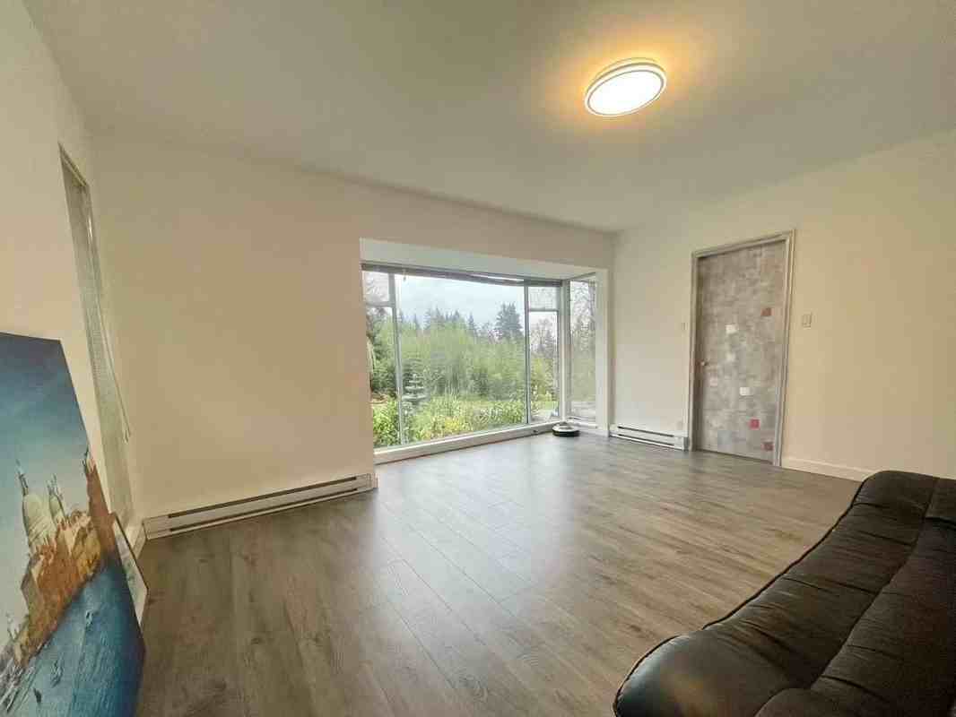 3770 Carson Crt #1 - Photo 3 of 16