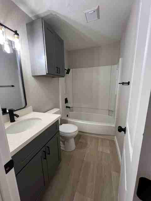 4164 Treadway Rd #4164-01 - Photo 4 of 5