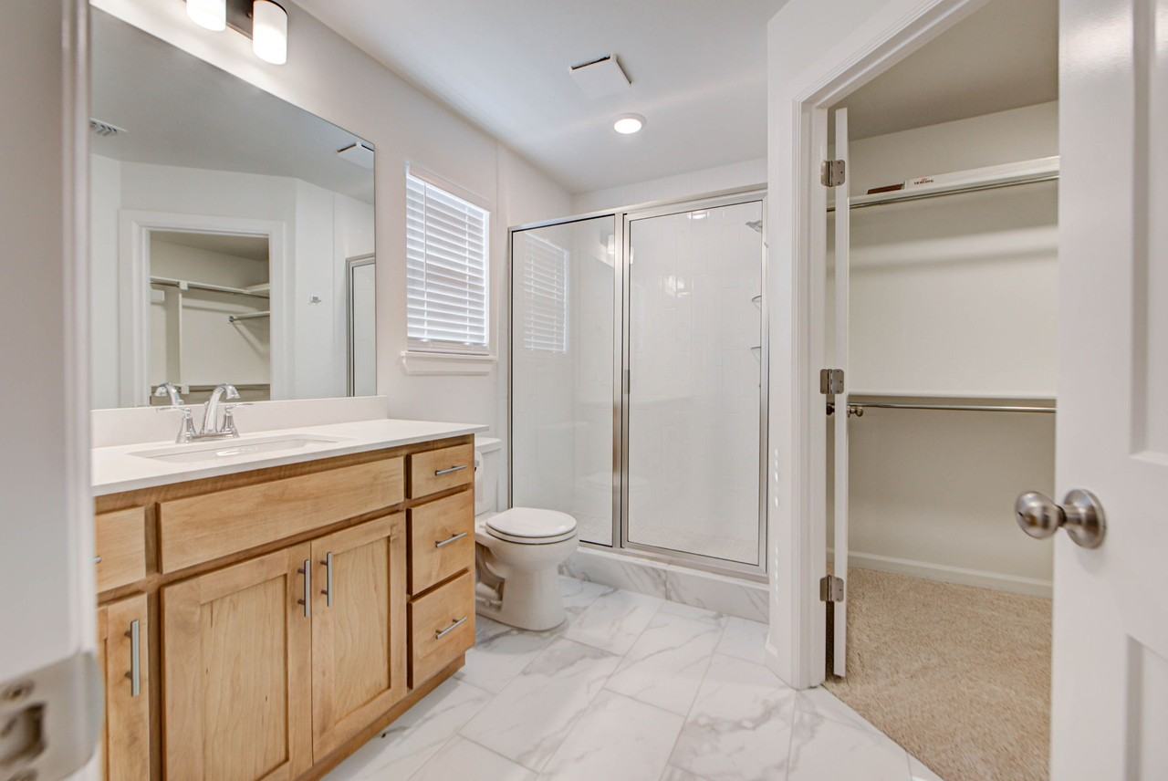 20150 Park Ln #1 - Photo 5 of 15
