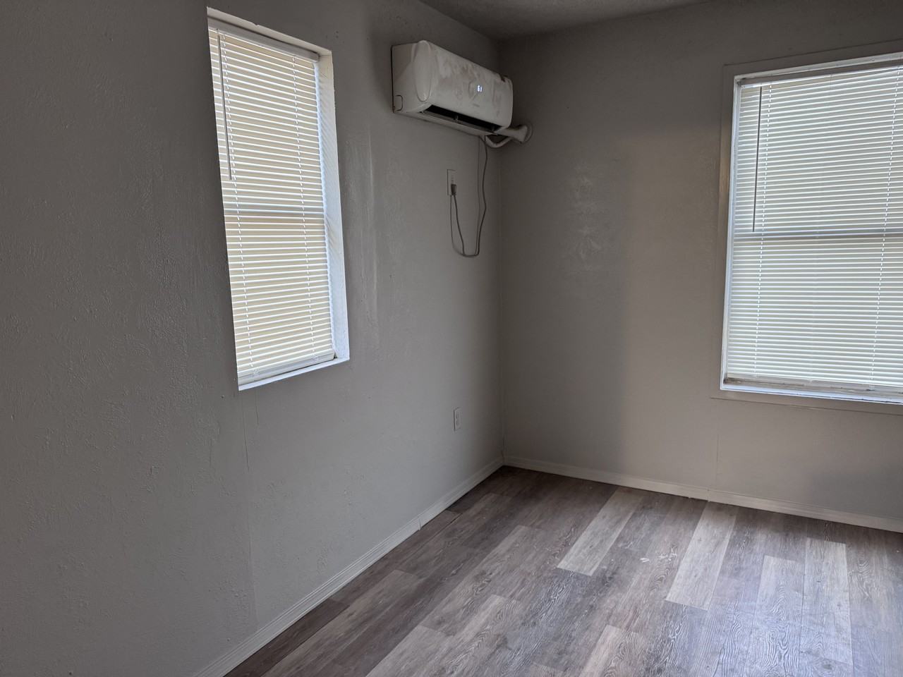 5916 Austin Ave #1 - Photo 5 of 8
