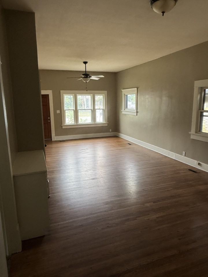 407 E 11th Ave #1 - Photo 3 of 8