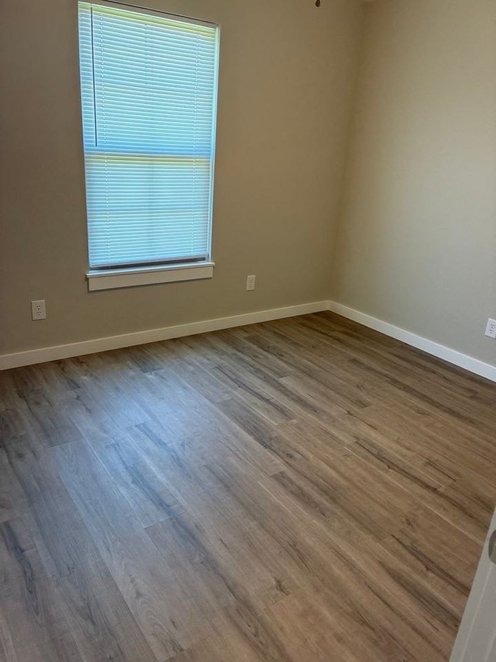 Limestone Estates - Photo 3 of 8
