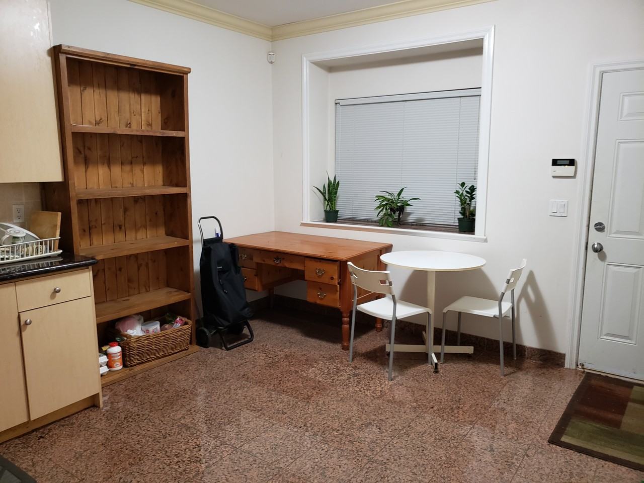 5147 Killarney St - Photo 2 of 8
