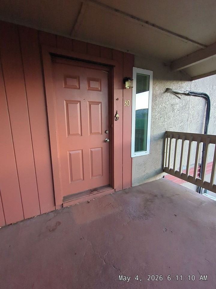 Shangri La of Klamath Falls - Photo 2 of 11