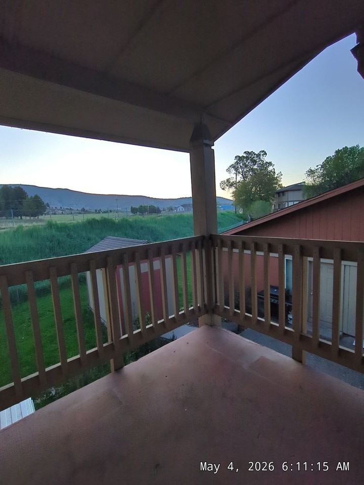 Shangri La of Klamath Falls - Photo 3 of 11