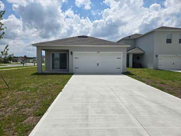 1568 Hummingbird Rd #1 - Photo 4 of 25