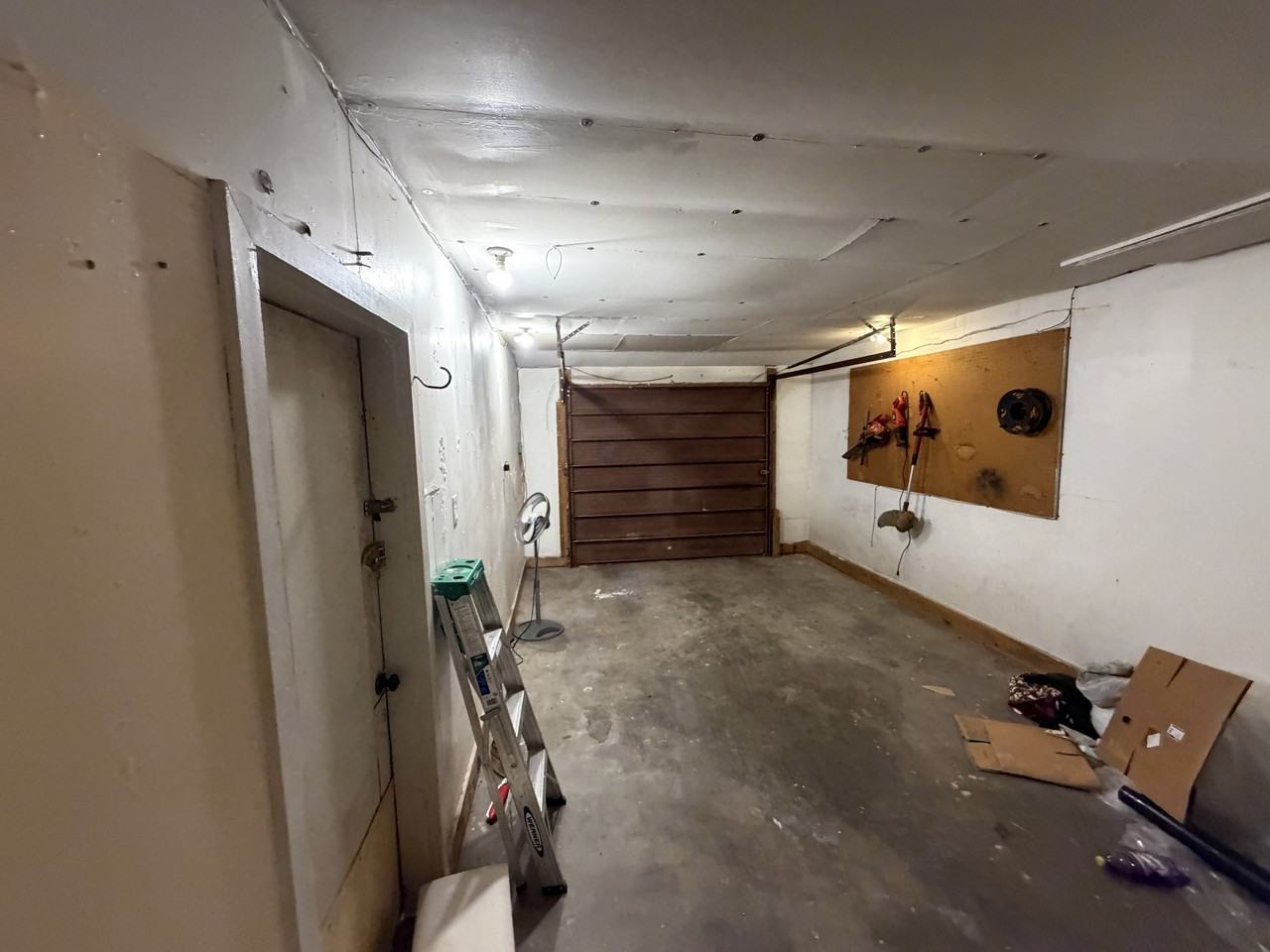 56 Ridgecrest Dr #1 - Photo 3 of 10