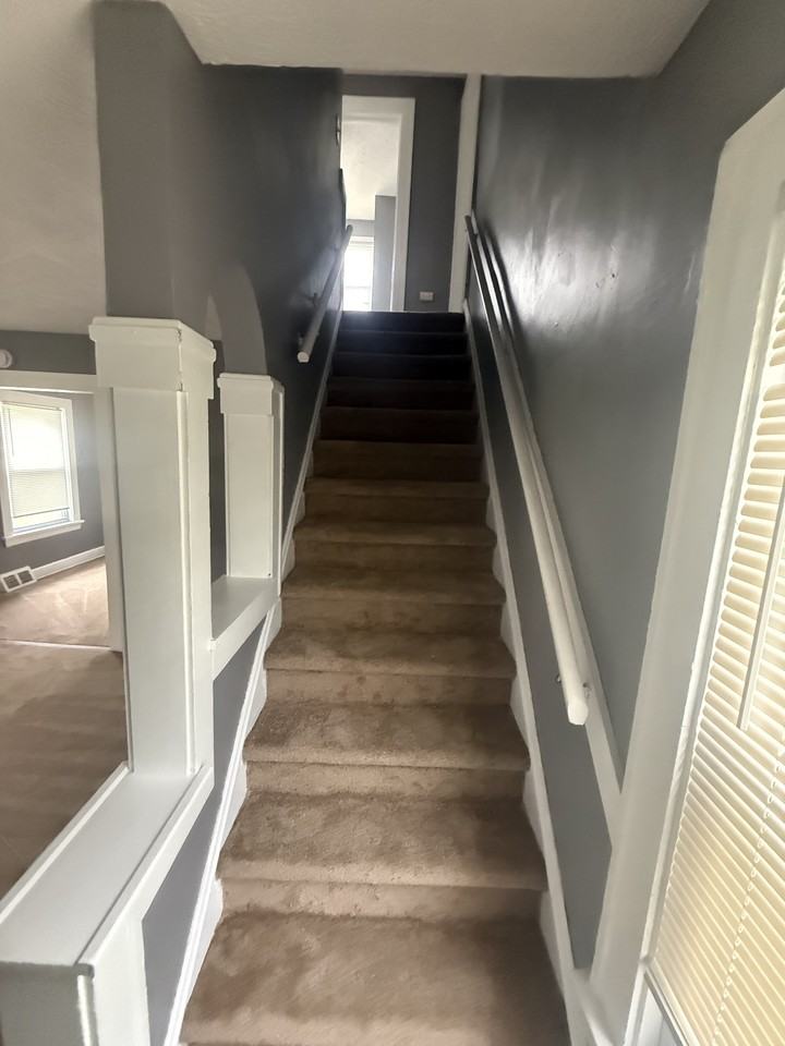 10409 Nelson Ave #1 - Photo 6 of 20