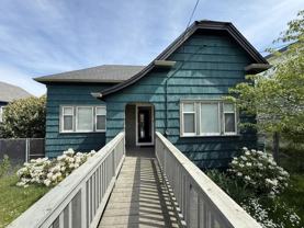 249 Victoria Rd Uppr #UPPER - Photo 1 of 1