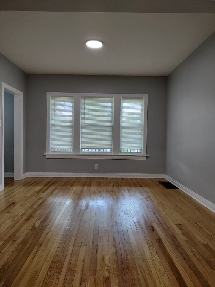 1344 W 98th Pl #1 - Photo 2 of 26