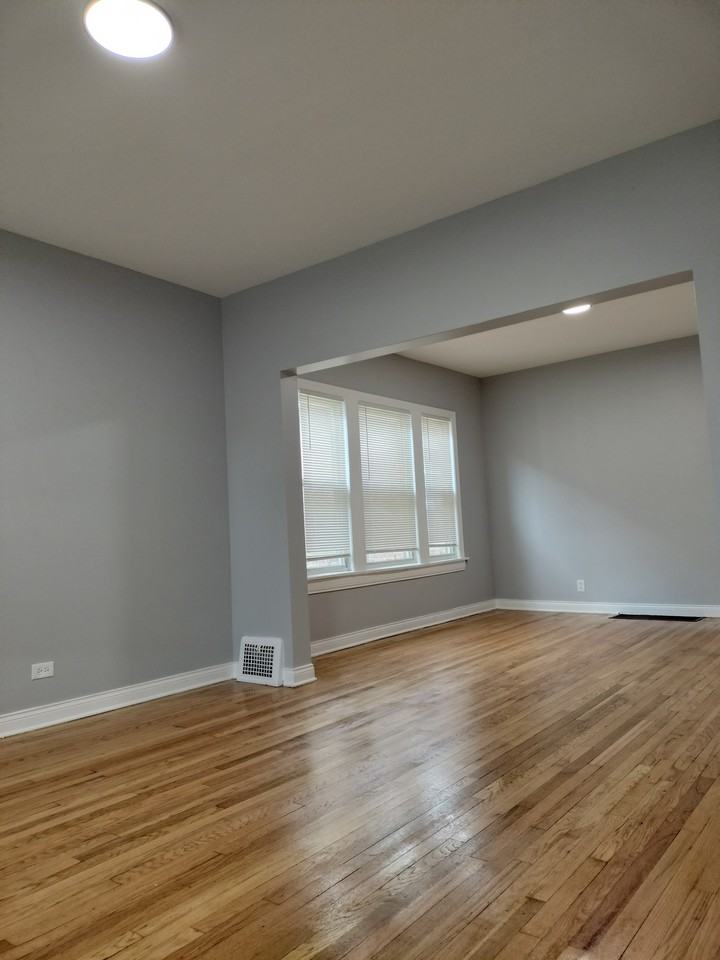1344 W 98th Pl #1 - Photo 4 of 26