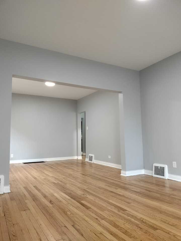 1344 W 98th Pl #1 - Photo 5 of 26