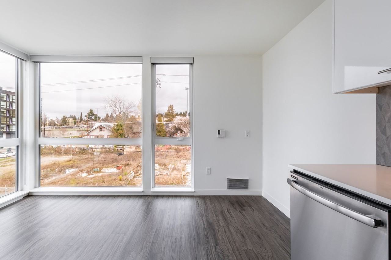1319 NE 65th St - Photo 5 of 13