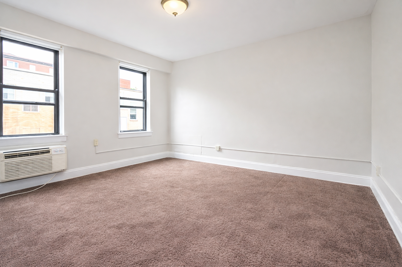 4720 CENTRE AVENUEAPT 4-J #4J - Photo 2 of 9