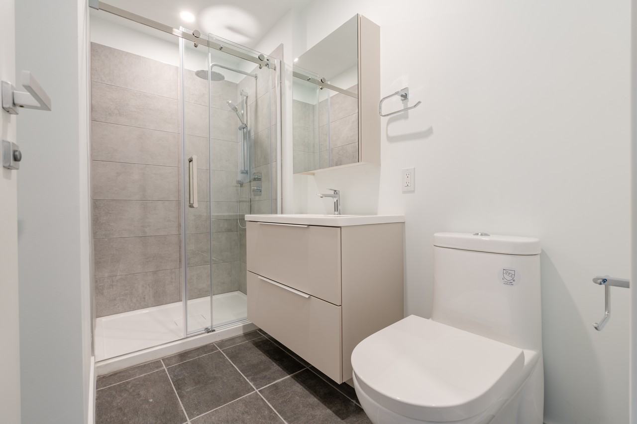 1001 Rue Lucien-L'Allier #318 - Photo 2 of 27