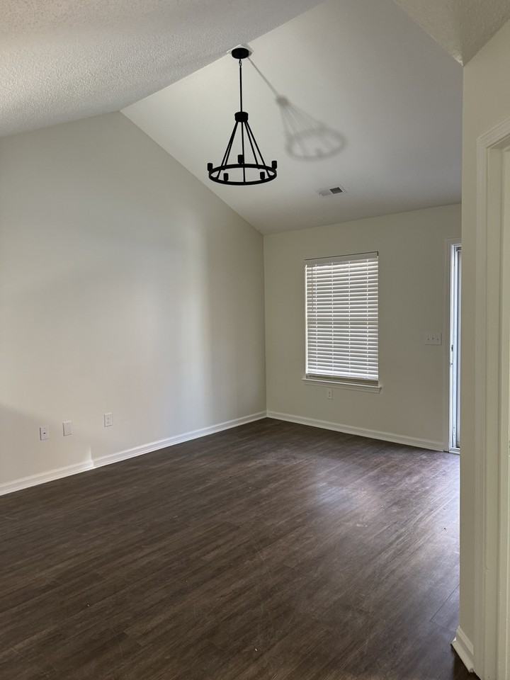 2576 Rhodes Rd #A - Photo 3 of 5