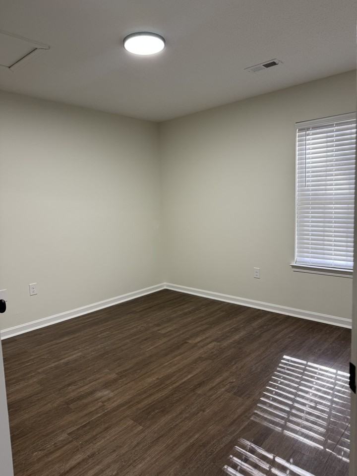2576 Rhodes Rd #A - Photo 5 of 5