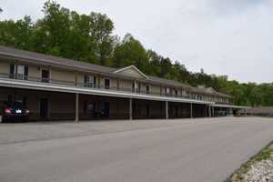 featured image of 16711 Hunters Ridge Ln
